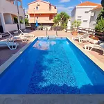 With Shared Pool
