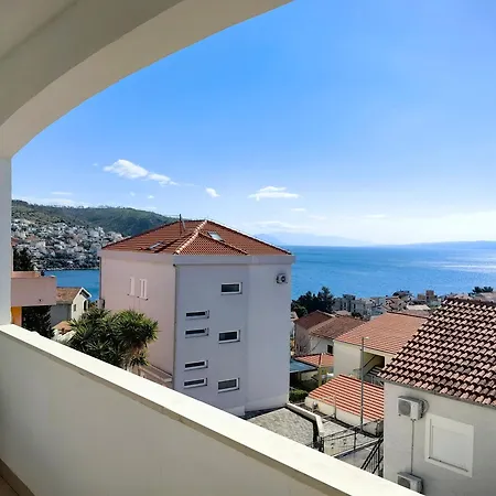 Appartement With Shared Pool